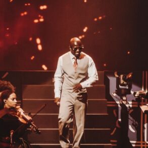 Mr money is singling